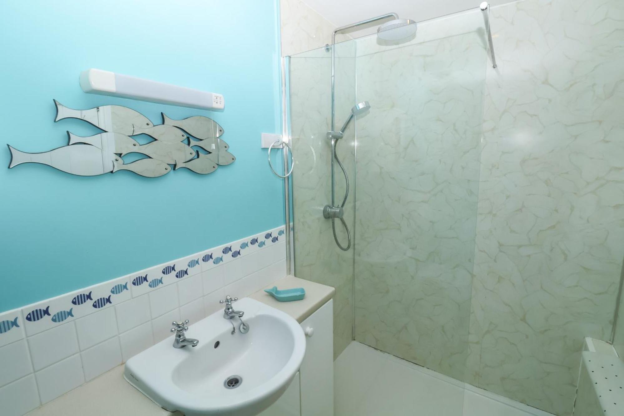Lyme Views Apartment ไลม์รีจิส ภายนอก รูปภาพ