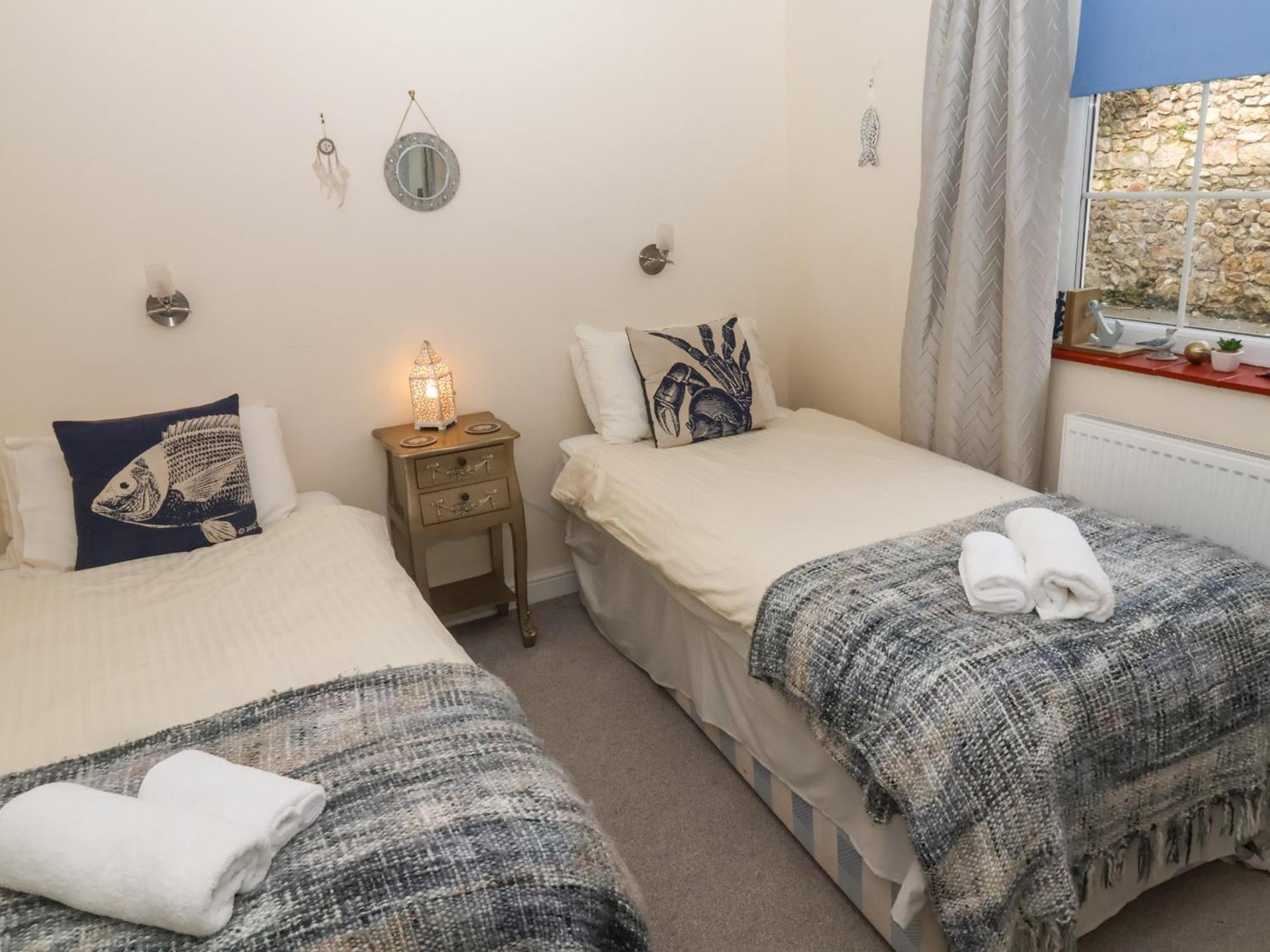 Lyme Views Apartment ไลม์รีจิส ภายนอก รูปภาพ