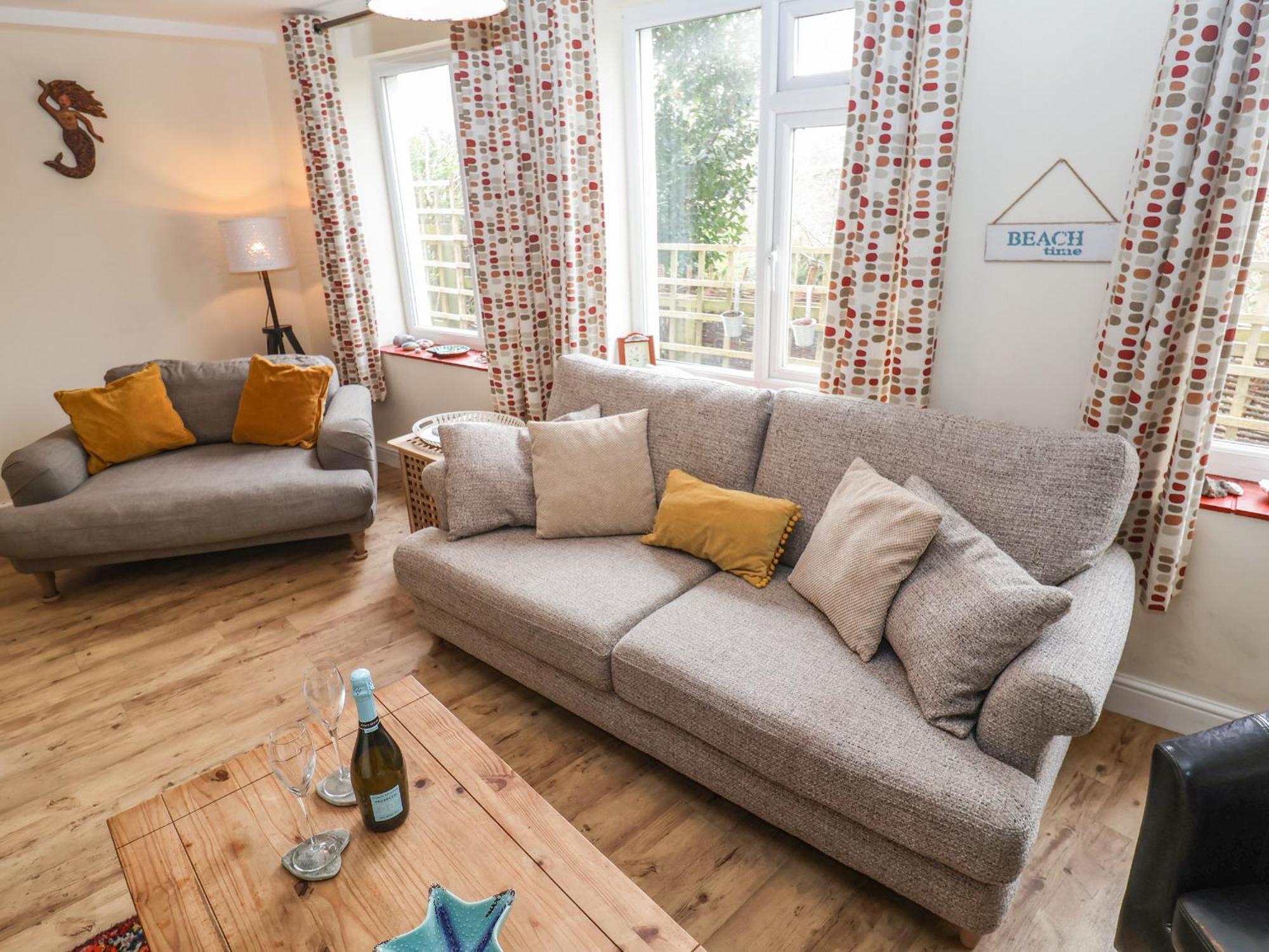 Lyme Views Apartment ไลม์รีจิส ภายนอก รูปภาพ